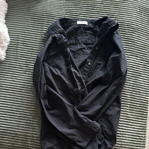 Aritzia Babaton black Button-Up Shirt size medium